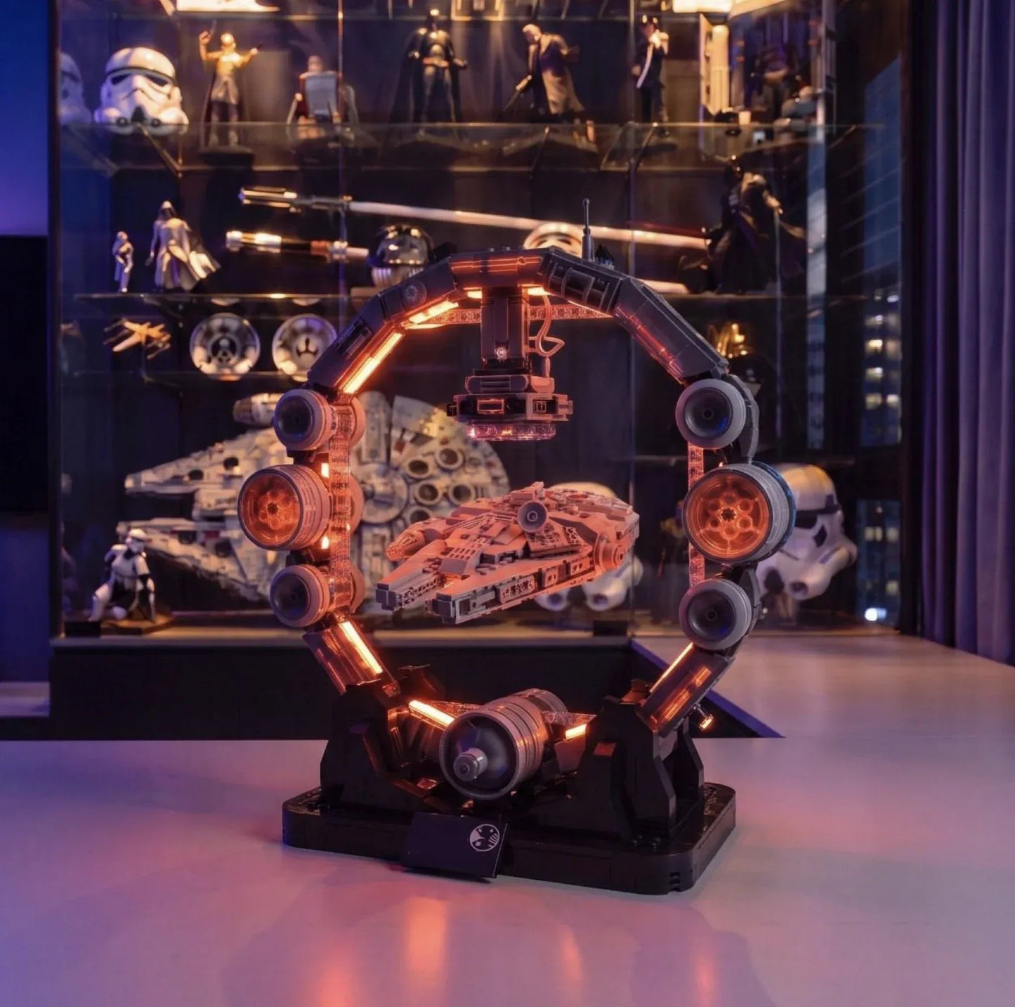 🚀 Levitating Starship Build Kit – Magnetic Floating Display with LED Glow