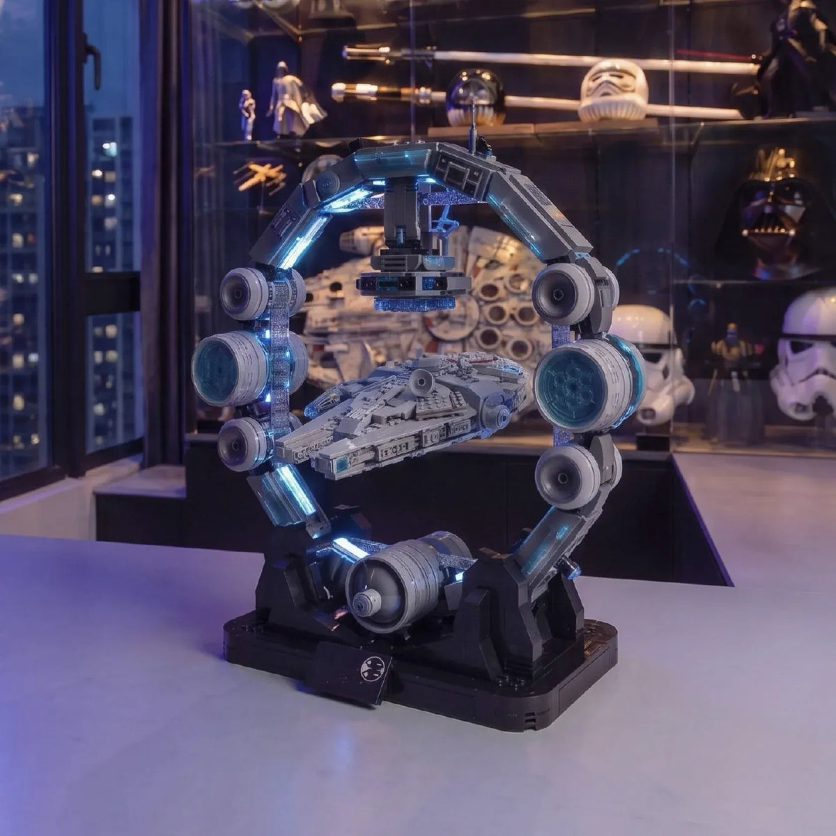 🚀 Levitating Starship Build Kit – Magnetic Floating Display with LED Glow